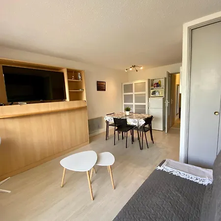 Les Caravelles Port Camargue 르그로뒤후아