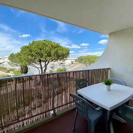 Apartment Les Caravelles Port Camargue Le Grau-du-Roi